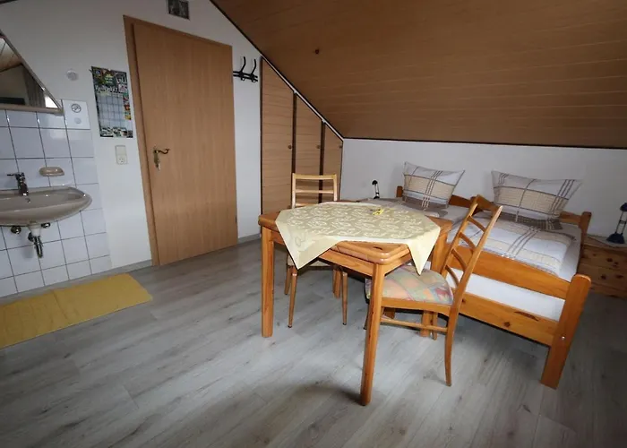 Haus Anne Pensión *